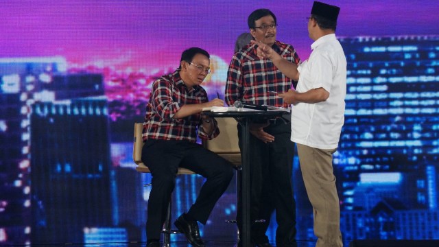 Ahok, Djarot dan Anies. (Foto: Aditia Noviansyah/kumparan)