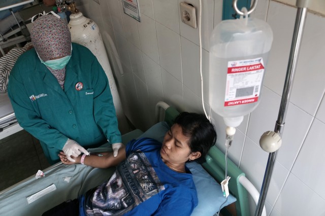 Ilustrasi Keracunan Makanan Foto: ANTARA/Idhad Zakaria