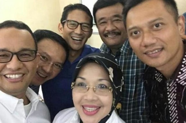   Pak Ahok, Sudahlah, Biarkan Saja Anies dan Agus Mengawang-awang 