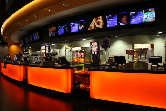 Bedanya Nonton Bioskop di Amerika dan Indonesia (1)