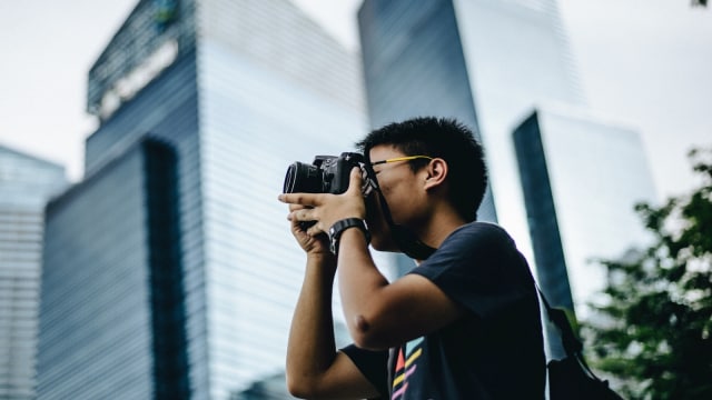 Ilustrasi fotografer jalanan. (Foto: Pixabay)