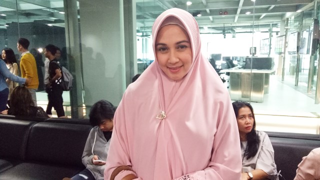 Dina Lorenza saat konpers sinetron terbaru. Foto: Yurika Kencana/kumparan
