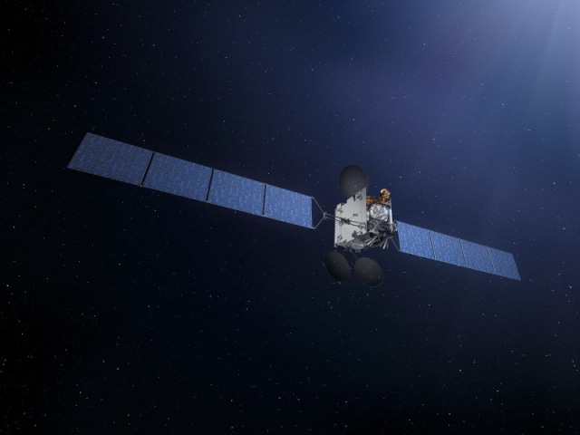 Rancangan satelit Telkom 3S. (Foto: www.thalesgroup.com)