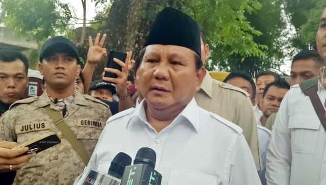 Prabowo usai Konpers di DPP Gerindra (Foto: Marcia/kumparan)