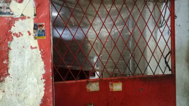 Rumah Siti Aisyah di Tambora, Jakbar. (Foto: Akbar Ramadhan/kumparan)