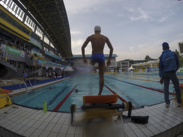 Jendi Pangabean giat berlatih renang. (Foto: Nova Wahyudi/Antara)