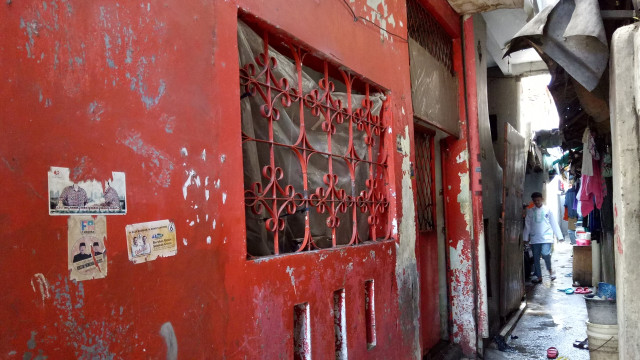 Bekas rumah Siti Aisyah di Tambora. (Foto: Kevin Kurnianto/kumparan)