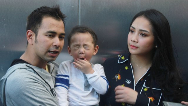 Raffi Ahmad, Rafathar, dan Nagita Slavina. (Foto: Munady Widjaja/kumparan)