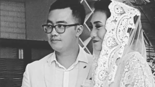 Dennis dan Vina resmi menikah. (Foto: Instragam/@dennisadishwara)