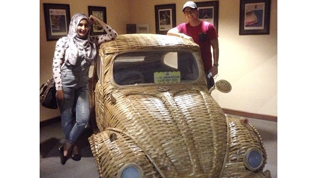 Pasangan selebriti Tommy dan Tania (Foto: Instagram @tommykurniawan)
