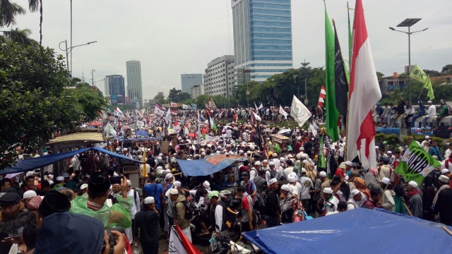 Massa Aksi 212. (Foto: Akbar Ramadhan/kumparan)