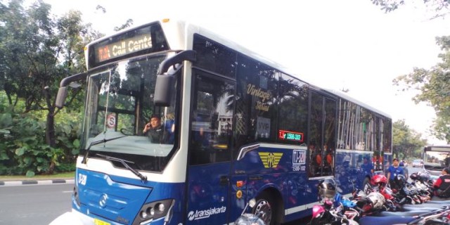 Fakta Menarik Tentang Bus Transjakarta Vintage Series (1)