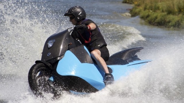 Motor Amfibi Biski. (Foto: gibbssports.com)