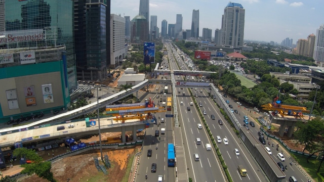 Simpang susun Semanggi yang dibangun WIKA. (Foto: Aditia Noviansyah/kumparan)