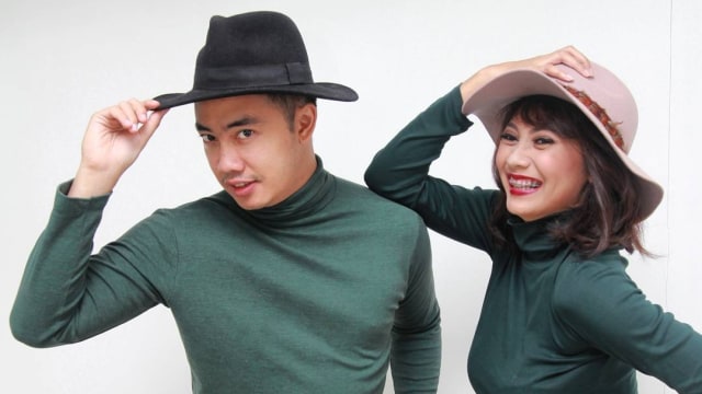 Dennis dan Vina (Foto: Instagram @vinachan00)