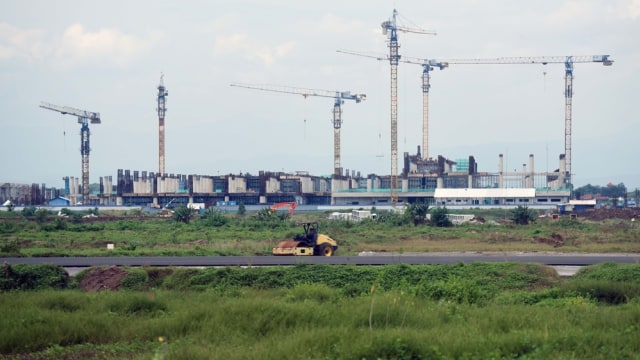 Pembangunan Bandara Kertajati  (Foto: Akbar Nugroho Gumay/Antara)