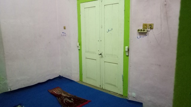 Musala di Rumah Makan Puas Pekalongan (Foto: Amanaturrosyidah/kumparan)