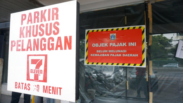 Sevel (7-Eleven) daerah Gunung Sahari tutup. (Foto: Aditia Noviansyah/kumparan)