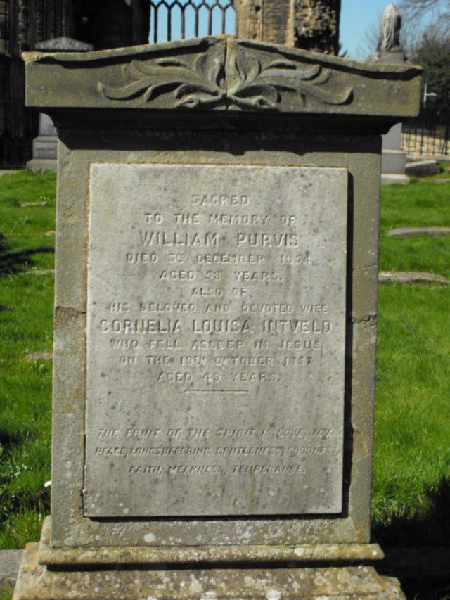 Makam William Purvis dan Cornelia Intveld (Foto: findagrave.com)