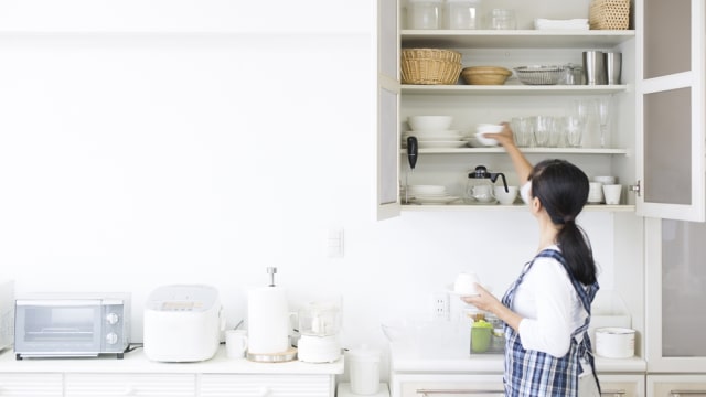 Pilih lemari dapur berukuran ideal. (Foto: Thinkstock)