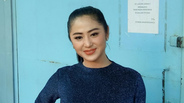 Dewi Persik saat ditemui pers. (Foto: D.N Mustika/kumparan)