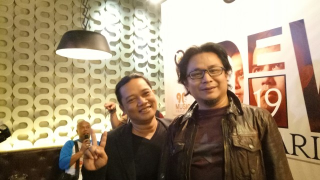 Dani dan Capung Java Jive. (Foto: D.N Mustika Sari/kumparan)