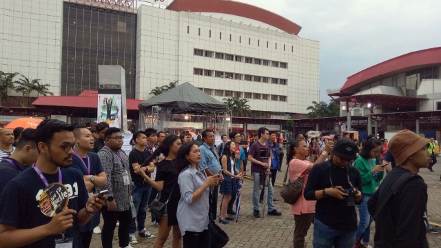 Suasana di Java Jazz Festival sebelum hujan. (Foto: Prabarini Kartika/kumparan)