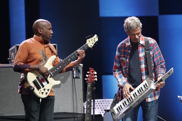 Chick Corea Electric Band memukai pengunjung. (Foto: Fanny Kusumaradhani/kumparan)