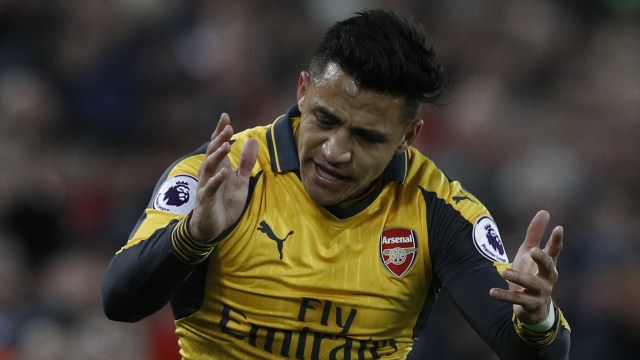 Alexis Sanchez, disingkirkan Wenger? (Foto: REUTERS/Phil Noble)