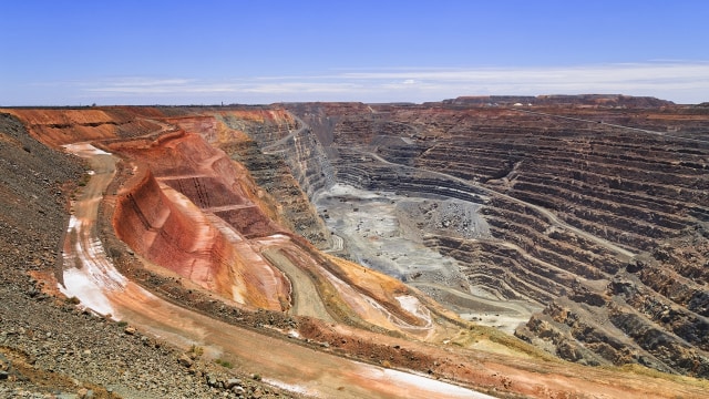 Tambang Nikel. (Foto: Thinkstock/Zetter)