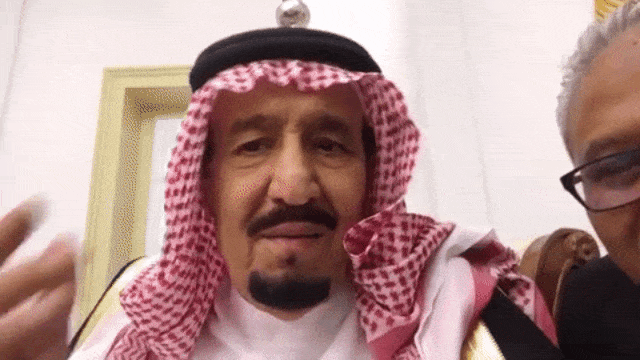 Cincin Raja Salman (Foto: Youtube/ Joko Widodo)