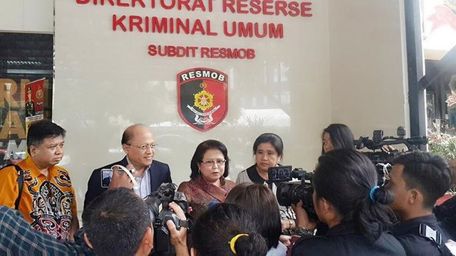 Tim Pengacara Mario Teguh (Foto: Instagram @vigalsya)