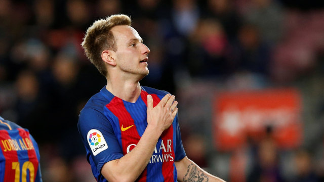 Rakitic bertahan hingga 2021. (Foto: Albert Gea/Reuters)