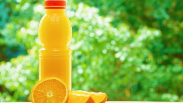 Terdapat bahan pengawet di jus kemasan. (Foto: Thinkstock)