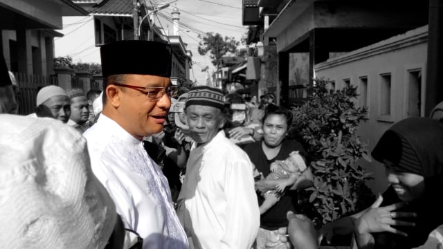 Anies Baswedan melakukan blusukan (Foto: Amanaturrosyidah/kumparan)