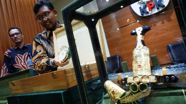 Gratifikasi dari Arab Saudi. (Foto: Aditia Noviansyah/kumparan)