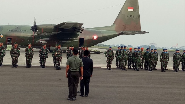 Upacara kedatangan jenazah KH Hasyim Muzadi. (Foto: Anggi Dwiky Dermawan/kumparan)