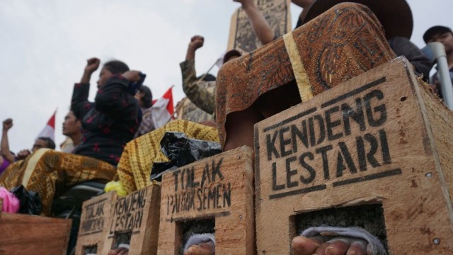 Demo Tolak Pabrik Semen di Kendeng (Foto: Aditia Noviansyah/kumparan)