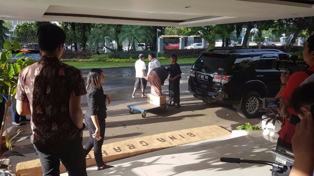 Petani kendeng menemui kepala staff kepresidenan. (Foto: Yudhistira Amran Saleh/kumparan)