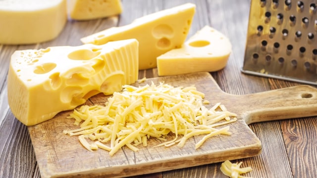 Keju tinggi akan lemak. (Foto: Thinkstock)
