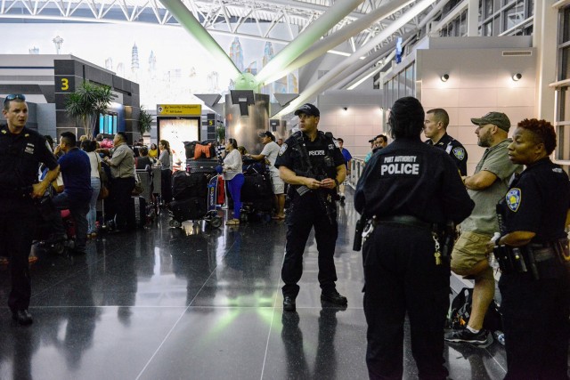 Bandara JFK New York (Foto: Reuters)