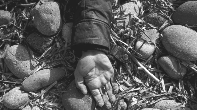 Ilustrasi Pengasingan (Foto: Giorgos Moutafis)