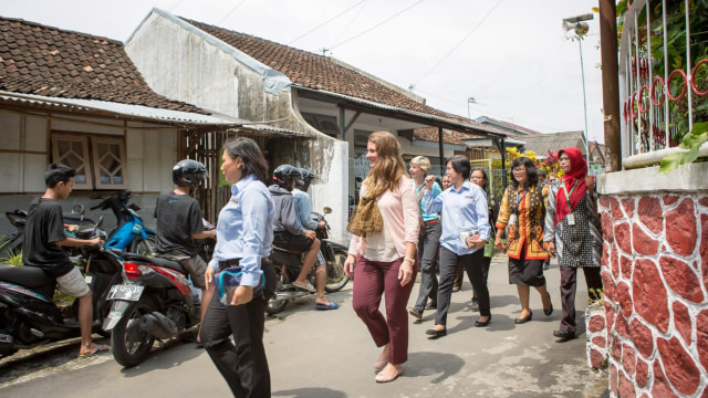 Melinda Gates mengunjungi Yogyakarta. (Foto: Melinda Gates/Facebook)