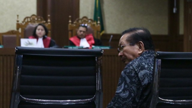 Taufiq Effendi memberikan kesaksian. (Foto: Fanny Kusumawardhani/kumparan)