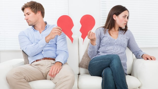 Jangan biarkan pasangan mengatur hidup kamu (Foto: Thinkstock)