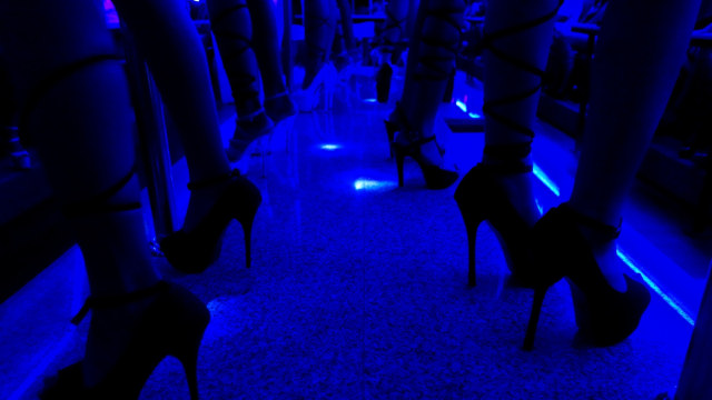 Suasan pesta di 'Happy Zone' Pattaya. (Foto: Reuters/Jorge Silva)