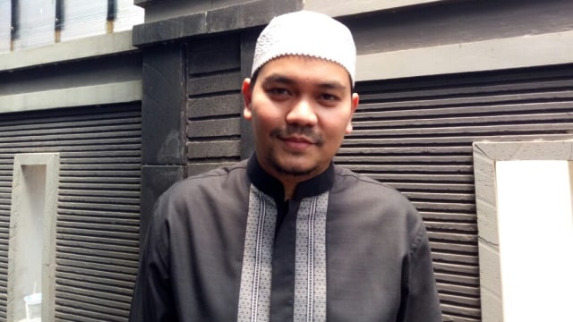 Indra Bekti di rumah duka Eko DJ (Foto: DN. Mustika Sari/kumparan)