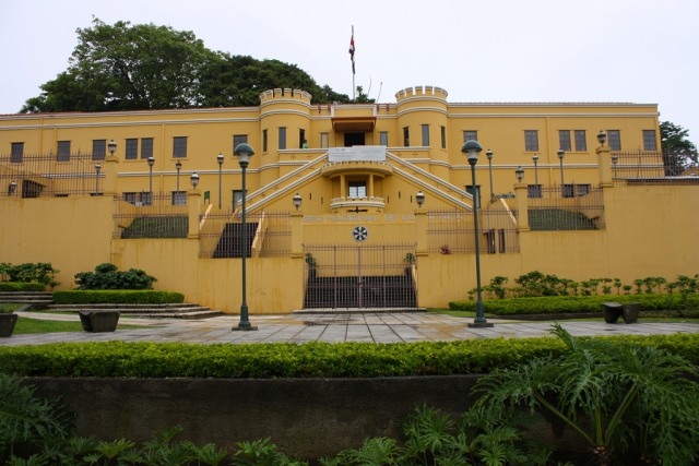 Belajar dari Kosta Rika (1)