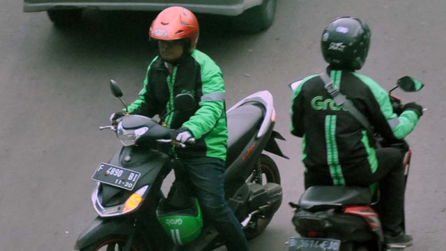 Ojek Online di Bogor. Foto: Antara/Arif Firmansyah