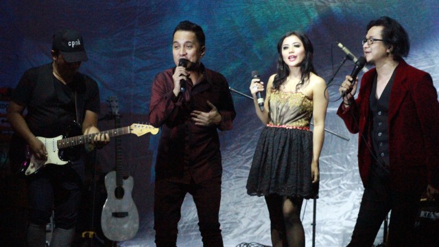 Java Jive tampil di Konser Musik Harmoni 90 (Foto: Munady)